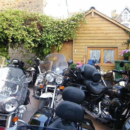 Hotel De La Gare 3*